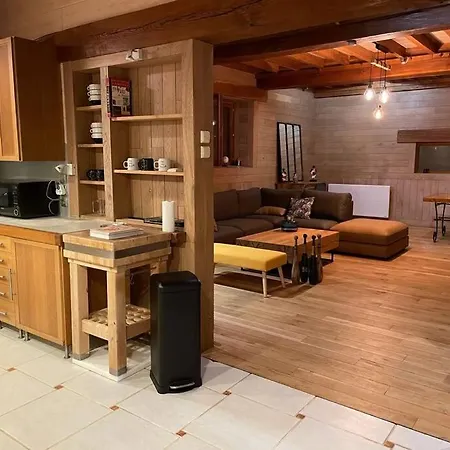 Villa Habitation en bois authentique à Venizy Extérieur photo