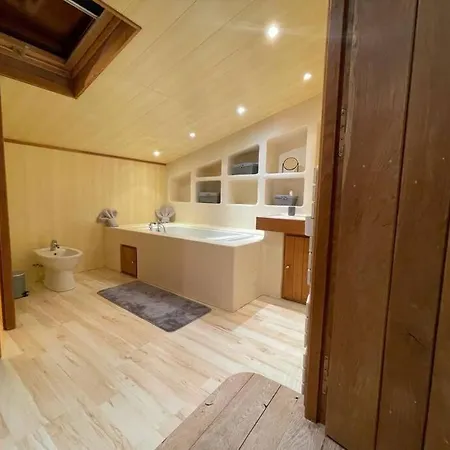 Villa Habitation en bois authentique à Venizy Extérieur photo