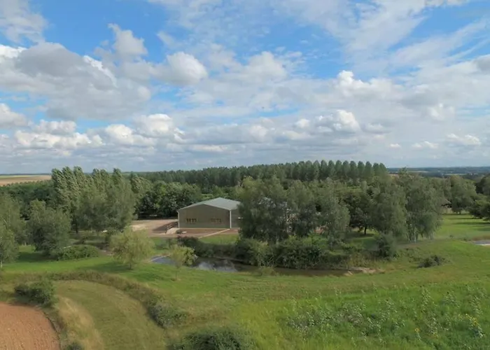 Habitation en bois authentique
